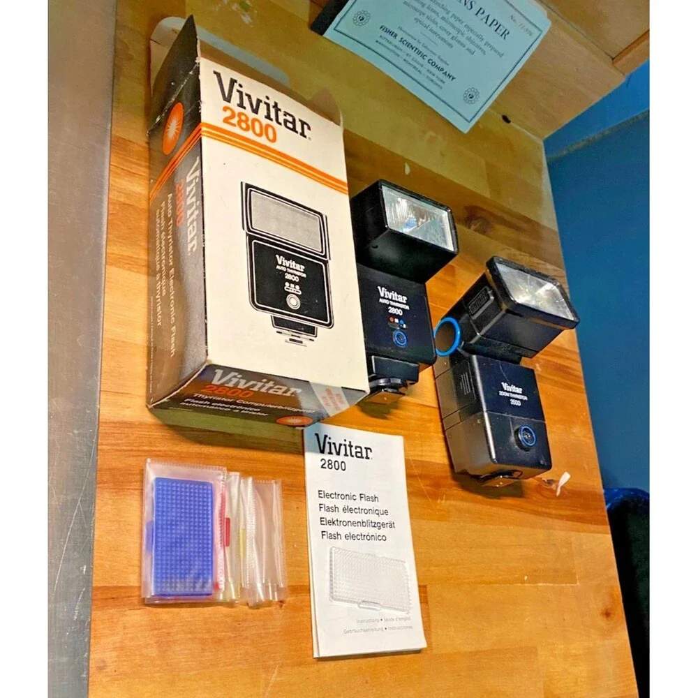 Vivitar Flash Duo — Auto Thyristor 2800 + Zoom Thyristor 3550